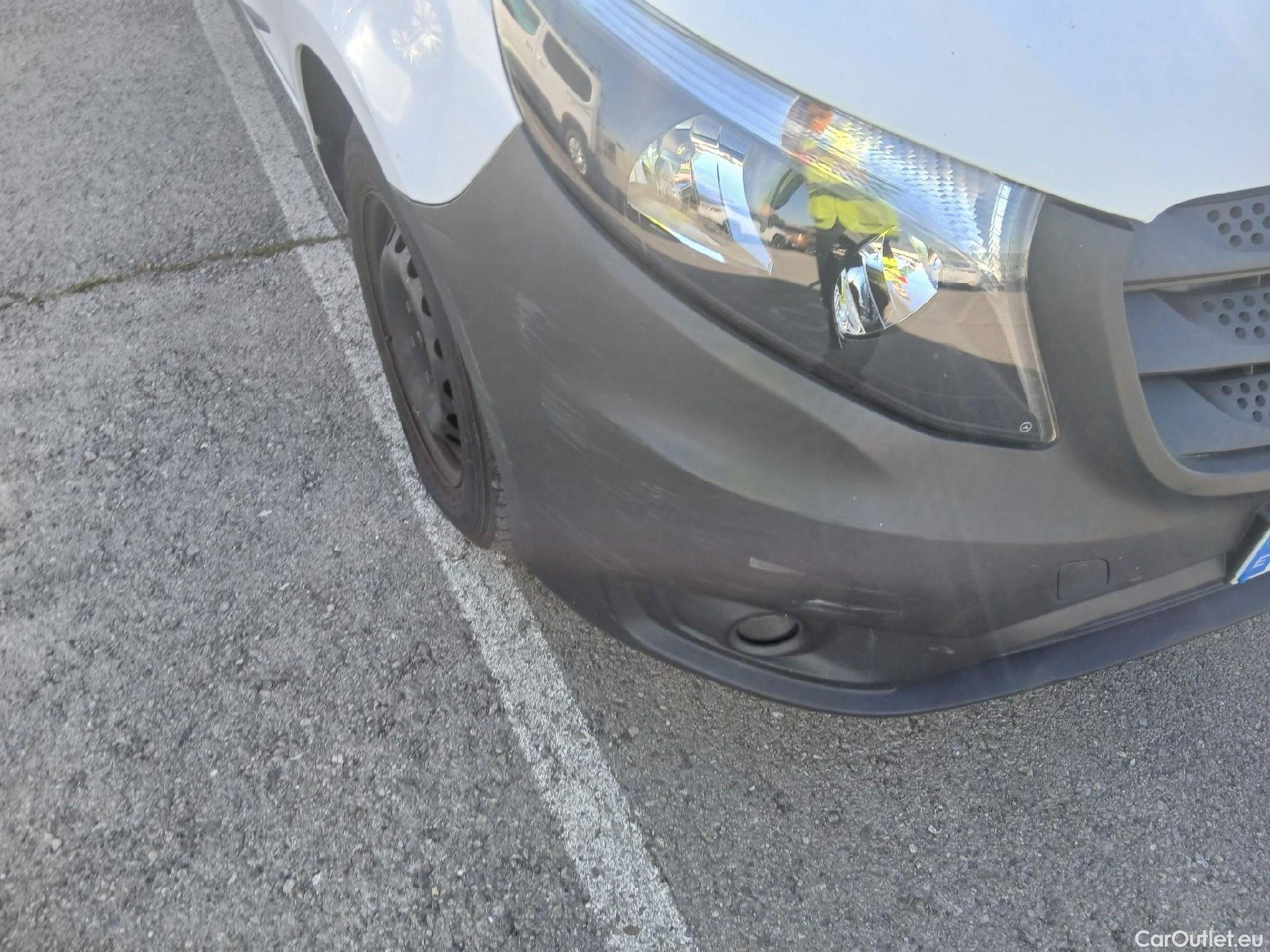  Mercedes  Vito MERCEDES-BENZ  / 2014 / 4P / furgón 111 CDI Larga #4