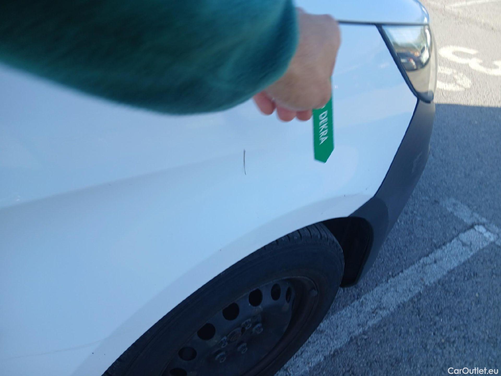  Mercedes  Vito MERCEDES-BENZ  / 2014 / 4P / furgón 111 CDI Larga #27