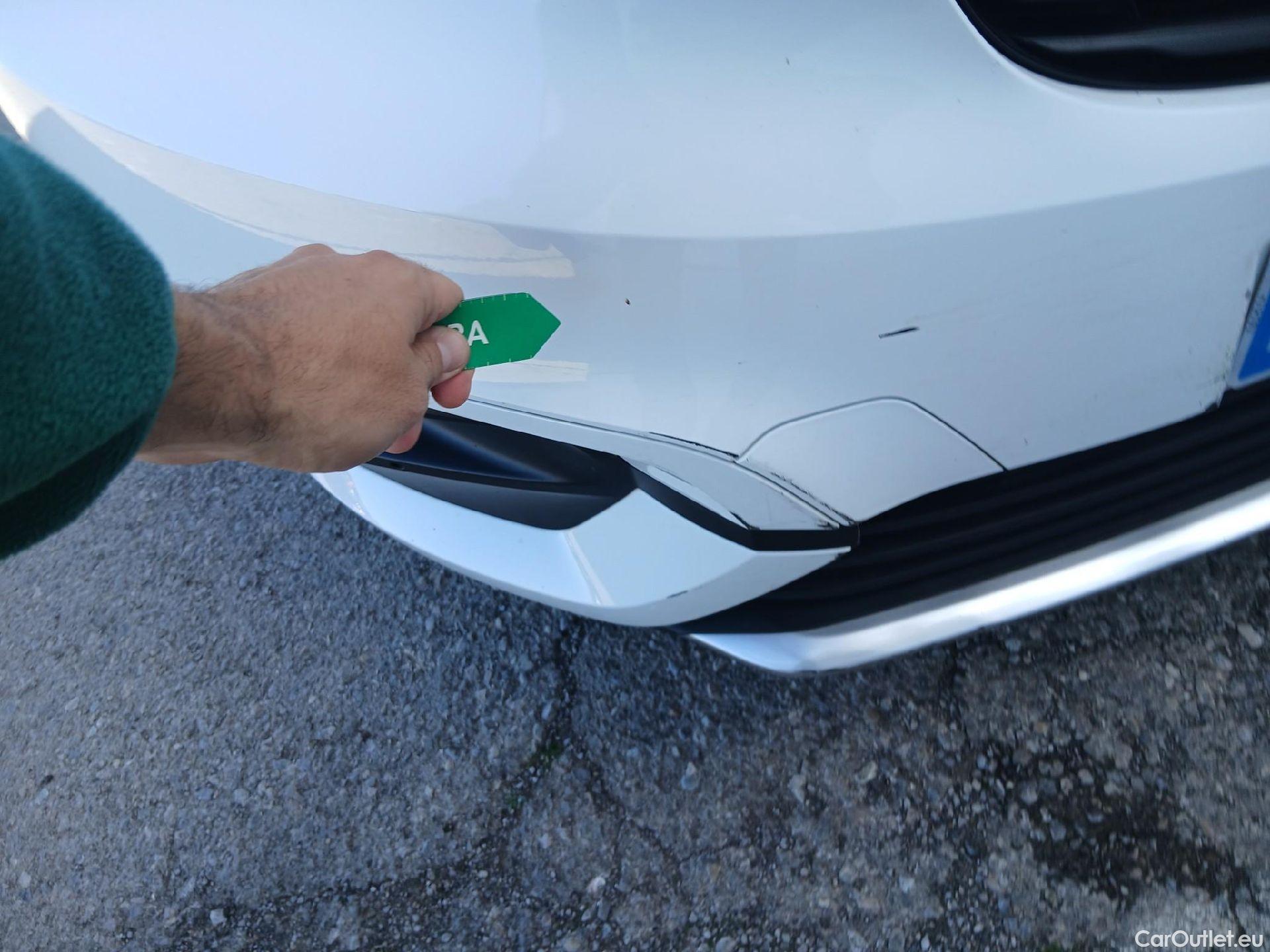  Opel  Combo OPEL  Life / 2018 / 5P / monovolumen compacto 1.5 TD 96kW (130CV) S/S Innovation L Aut #2