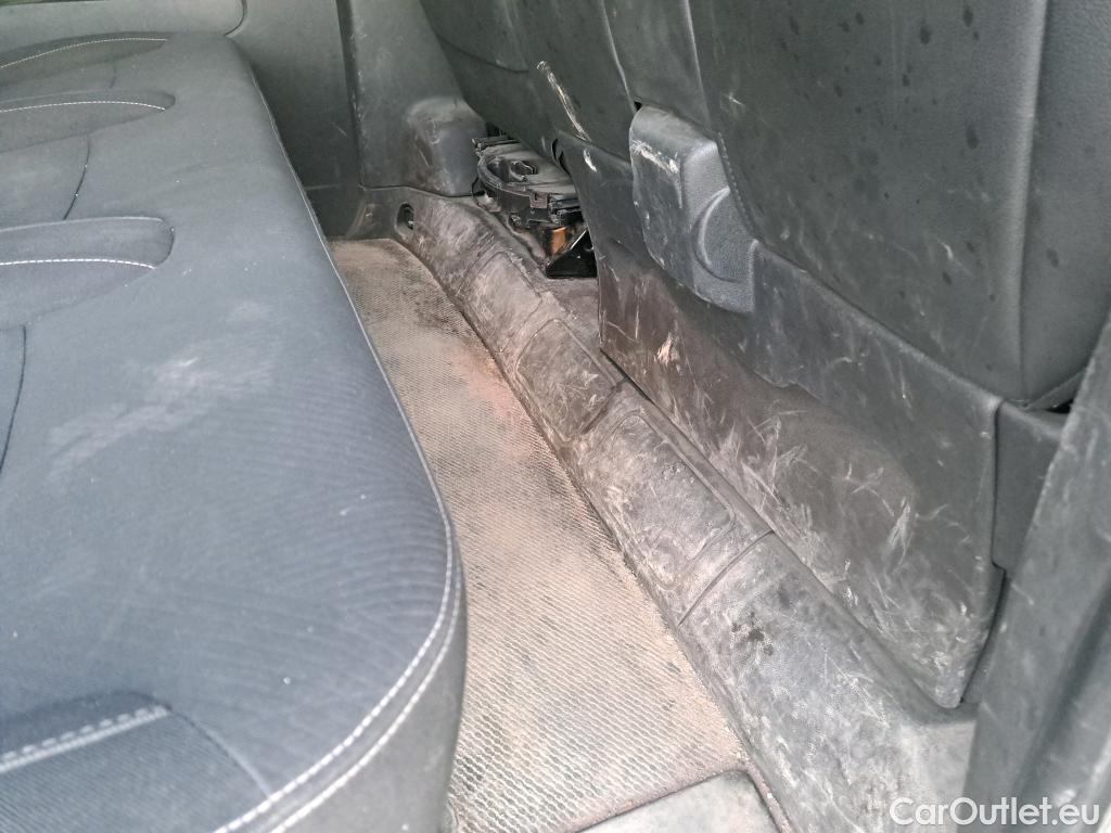  Nissan  NV300 NISSAN  / 2021 / 4P / monovolumen Combi 9 2.0dCi 81kW L1H1 1T Comfort #29