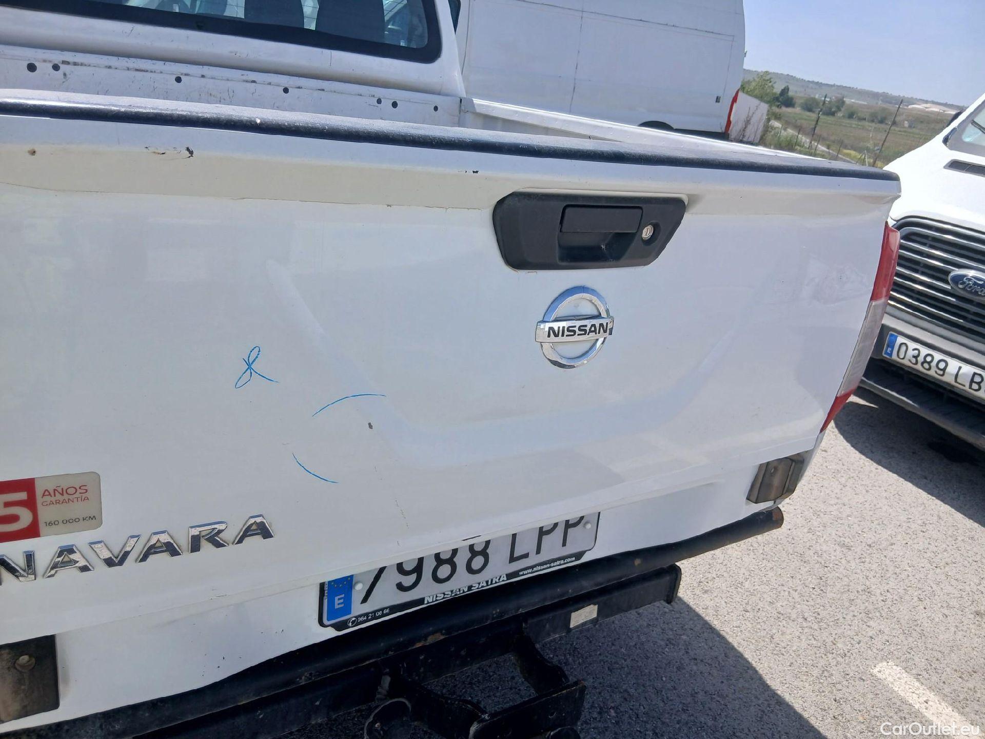  Nissan  Navara NISSAN  / 2015 / 4P / pickup Doble Cab. 2.3dCi 120kW(160CV) Acenta #41