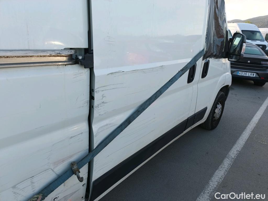  Citroen  Jumper CITROEN  / 2014 / 4P / furgón BlueHDi 103KW (140CV) Furgón 35L2H2 #PANELADO ISOTERMO# **SIN BATERIA** #10