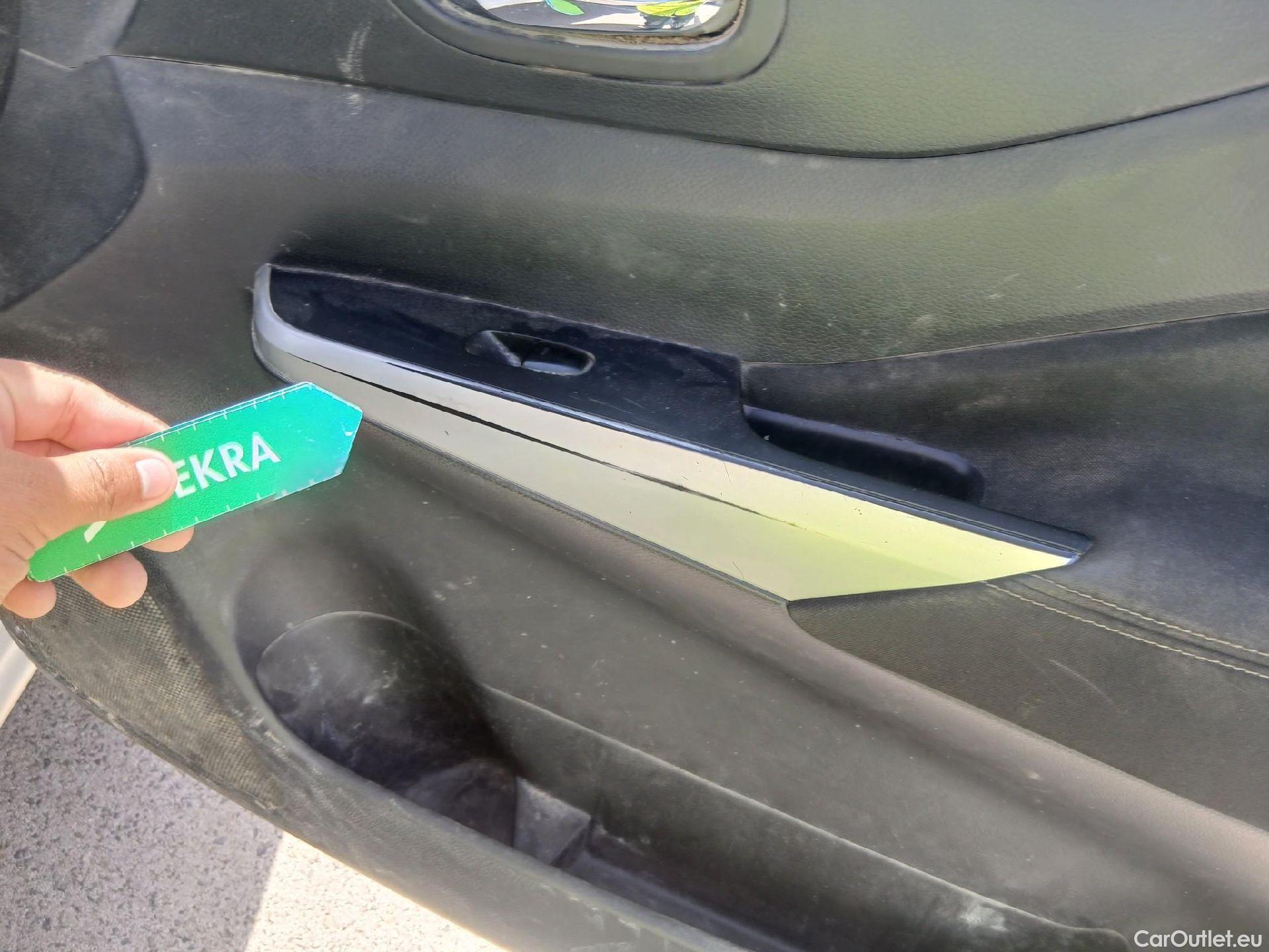  Nissan  Navara NISSAN  / 2015 / 4P / pickup Doble Cab. 2.3dCi 120kW(160CV) Acenta #2