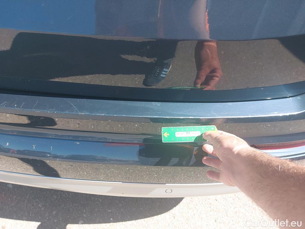  Volvo  XC90 VOLVO  todoterreno 2.0 B5 D AWD Momentum Pro Auto 240 CV  #32