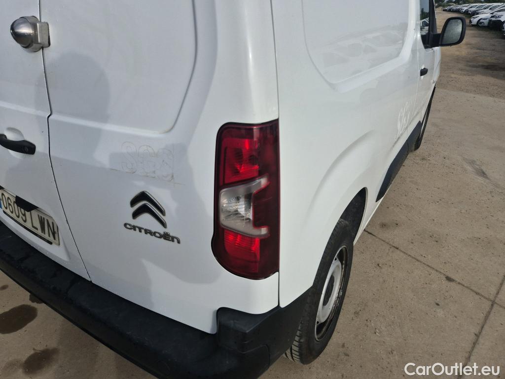  Citroen  Berlingo CITROEN  / 2018 / 3P / furgón derivado de turismo Talla M BlueHDi 100 CONTROL #1