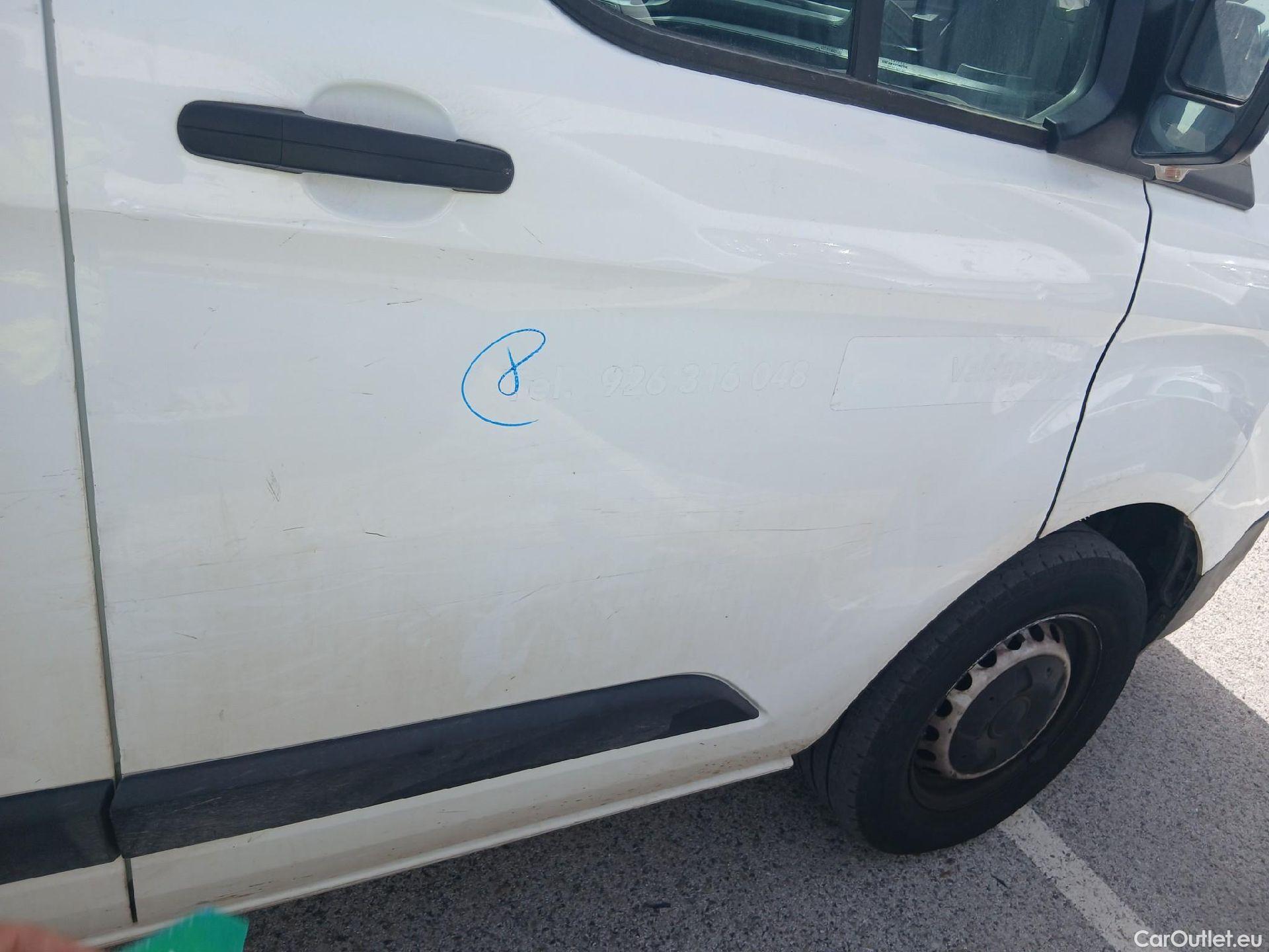  Ford  Transit FORD  Custom / 2012 / 4P / furgón Van 2.0 TDCI 77kW 300 L2 Ambiente #40