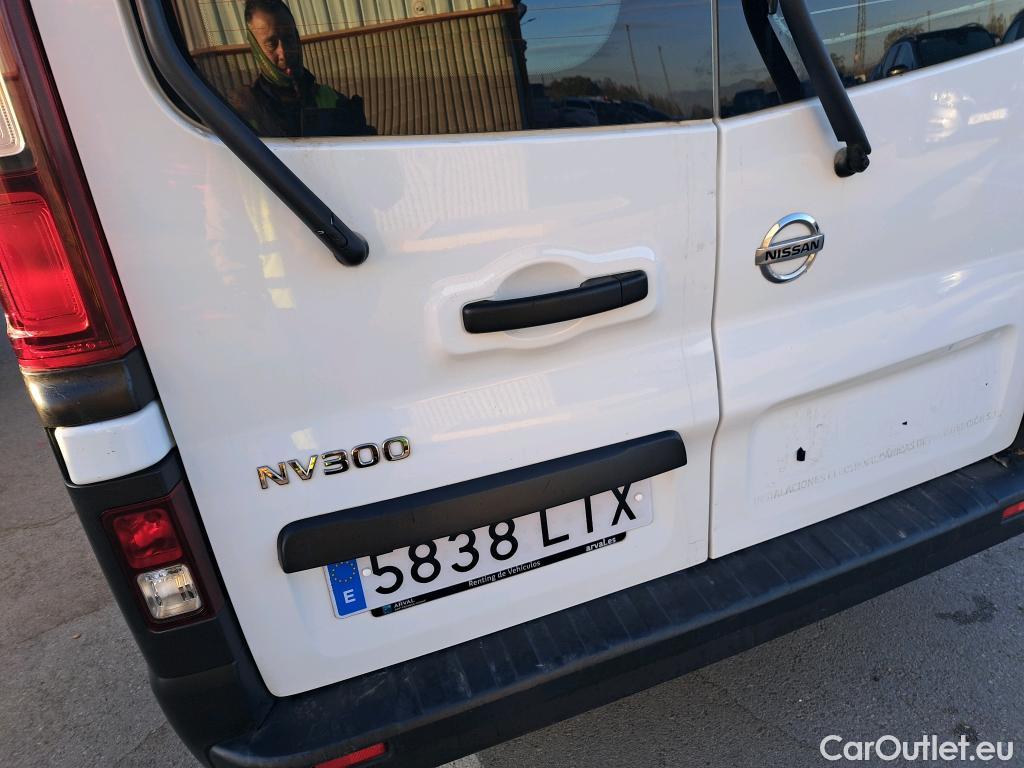  Nissan  NV300 NISSAN  / 2021 / 4P / monovolumen Combi 9 2.0dCi 81kW L1H1 1T Comfort #8