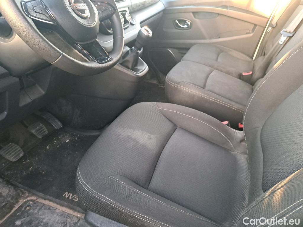  Nissan  NV300 NISSAN  / 2021 / 4P / monovolumen Combi 9 2.0dCi 81kW L1H1 1T Comfort #33