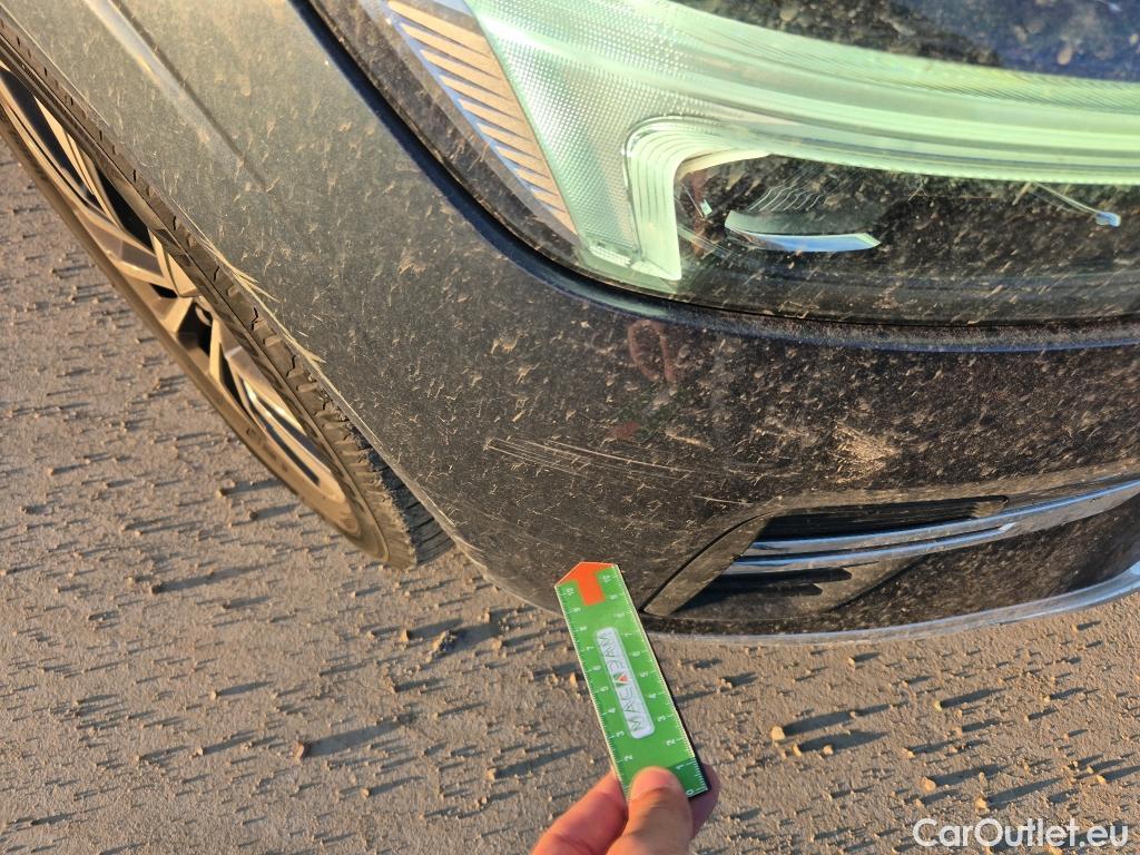  Volvo  XC60 VOLVO  todoterreno 2.0 B4 D Inscription Auto 200 CV #14