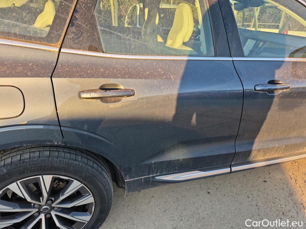  Volvo  XC60 VOLVO  todoterreno 2.0 B4 D Inscription Auto 200 CV #18