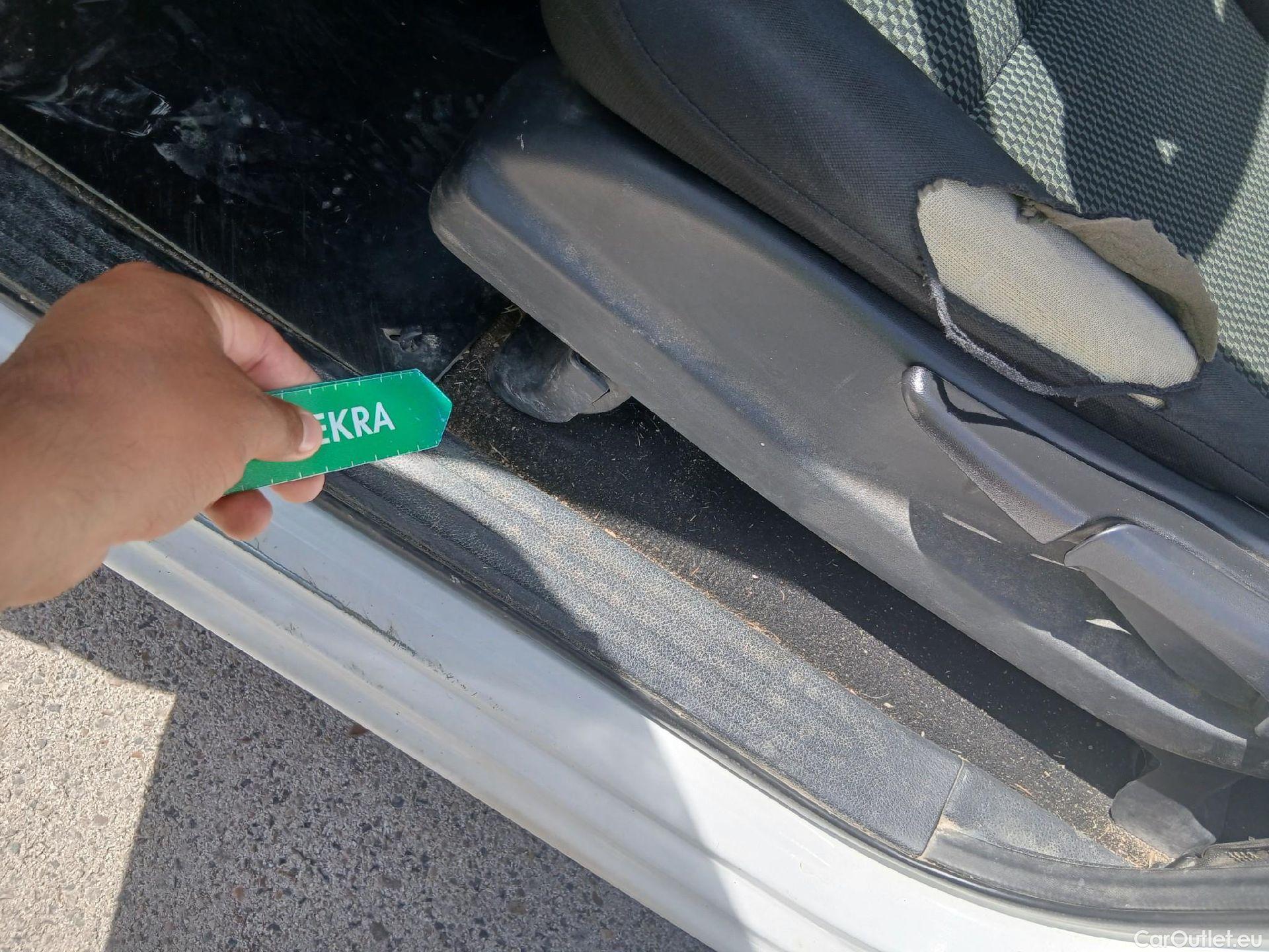  Nissan  Navara NISSAN  / 2015 / 4P / pickup Doble Cab. 2.3dCi 120kW(160CV) Acenta #12