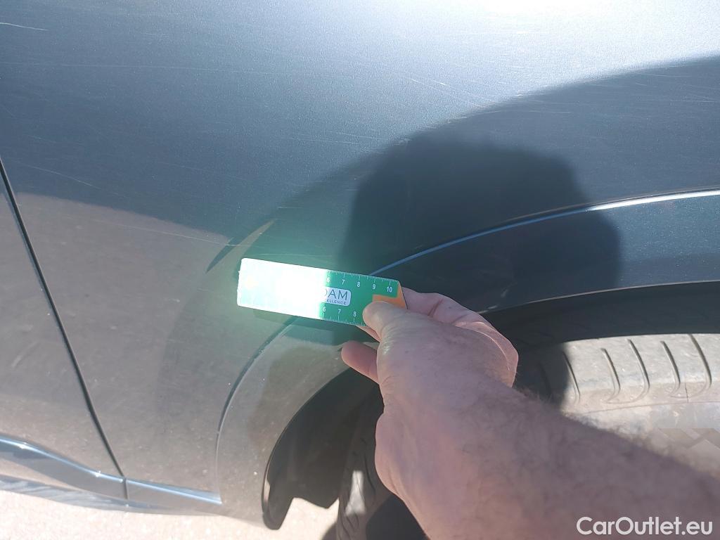  Volvo  XC90 VOLVO  todoterreno 2.0 B5 D AWD Momentum Pro Auto 240 CV  #24