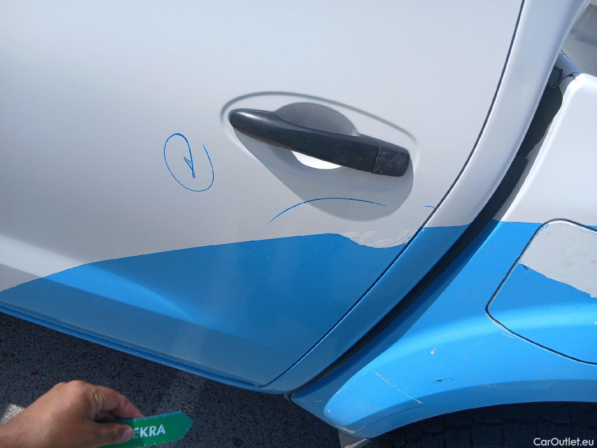  Nissan  Navara NISSAN  / 2015 / 4P / pickup Doble Cab. 2.3dCi 120kW(160CV) Acenta #33