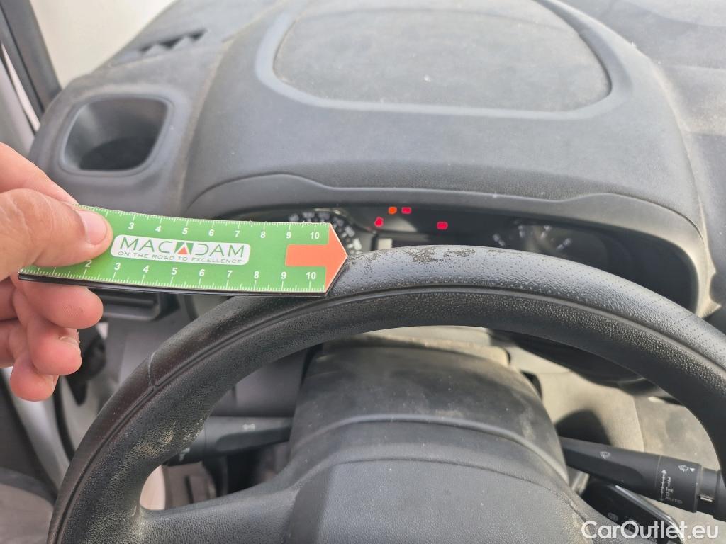  Citroen  Berlingo CITROEN  / 2018 / 3P / furgón derivado de turismo Talla M BlueHDi 100 CONTROL #24