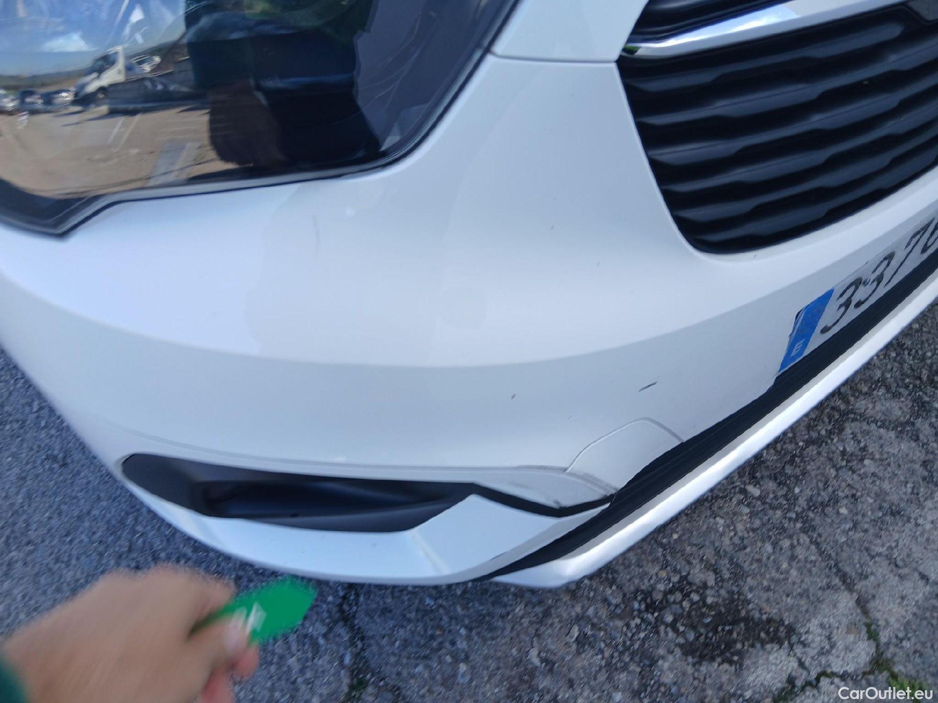  Opel  Combo OPEL  Life / 2018 / 5P / monovolumen compacto 1.5 TD 96kW (130CV) S/S Innovation L Aut #1