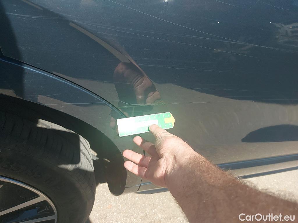  Volvo  XC90 VOLVO  todoterreno 2.0 B5 D AWD Momentum Pro Auto 240 CV  #18