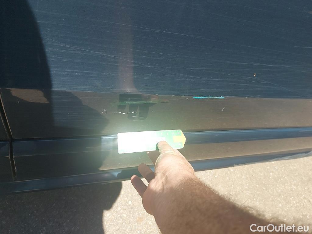  Volvo  XC90 VOLVO  todoterreno 2.0 B5 D AWD Momentum Pro Auto 240 CV  #13