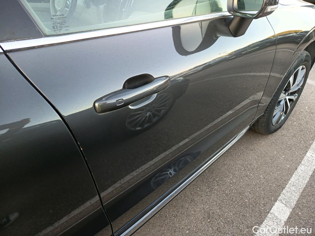  Volvo  XC60 VOLVO  / 2017 / 5P / todoterreno 2.0 T6 AWD Recharge Inscription Auto #19