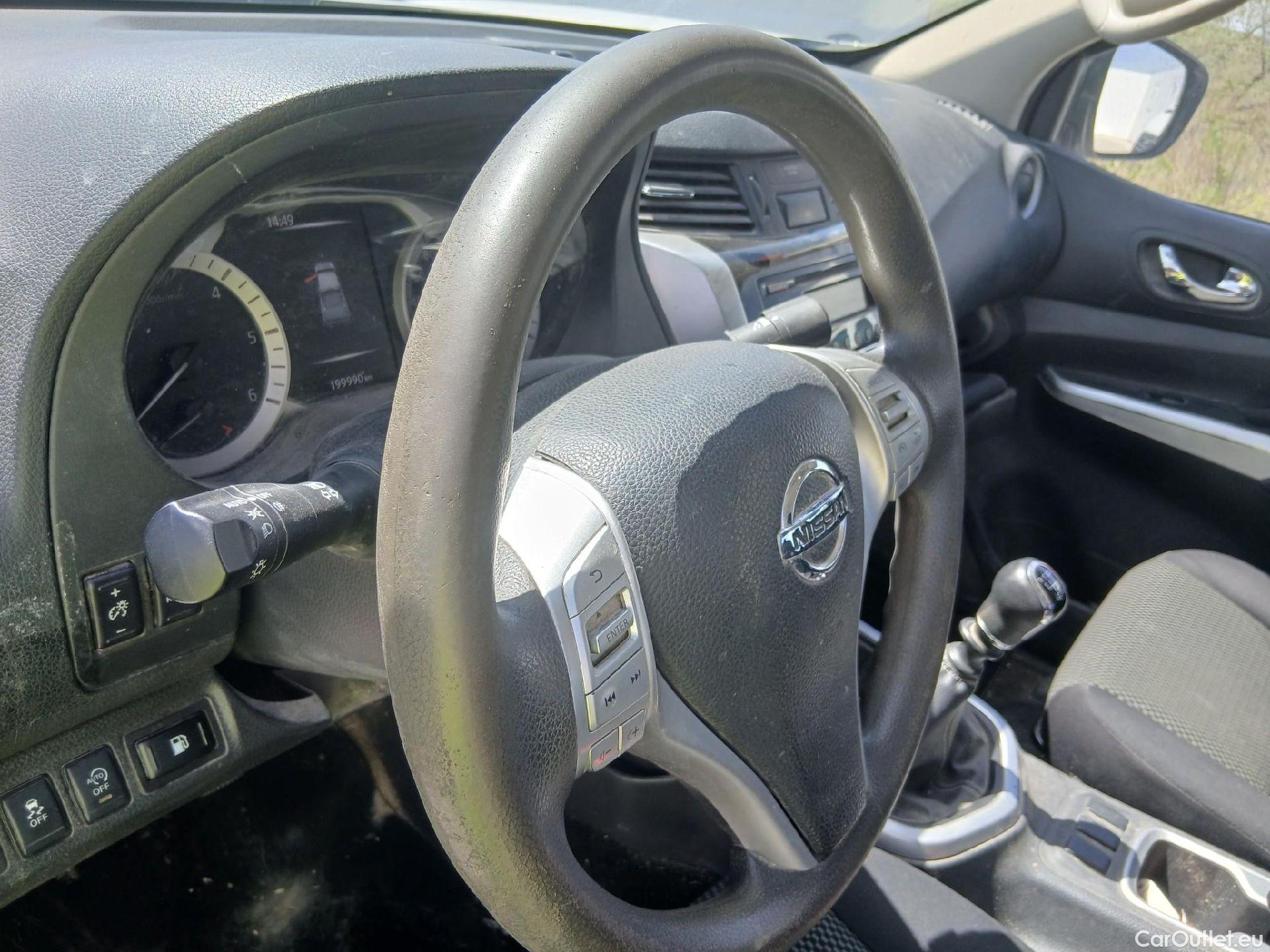  Nissan  Navara NISSAN  / 2015 / 4P / pickup Doble Cab. 2.3dCi 120kW(160CV) Acenta #14