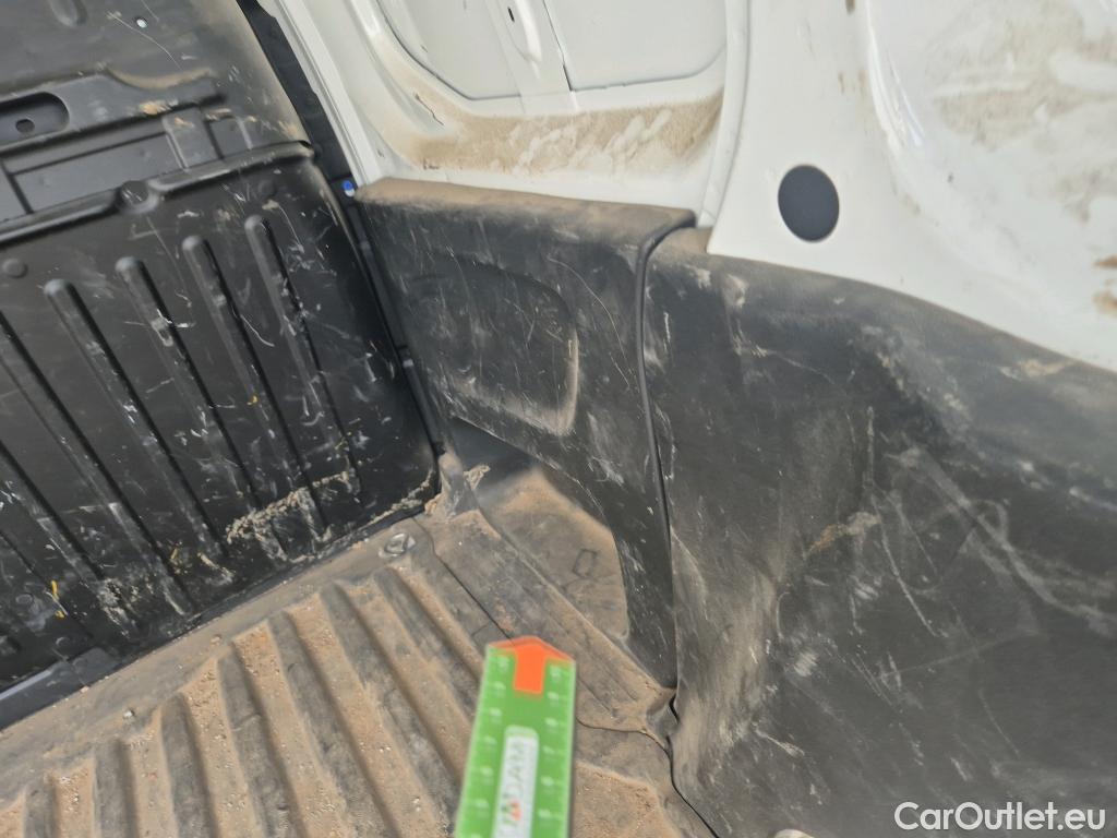  Citroen  Berlingo CITROEN  / 2018 / 3P / furgón derivado de turismo Talla M BlueHDi 100 CONTROL #20