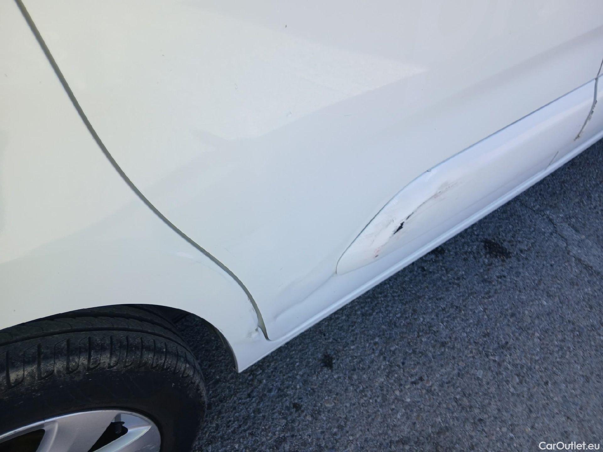  Opel  Combo OPEL  Life / 2018 / 5P / monovolumen compacto 1.5 TD 96kW (130CV) S/S Innovation L Aut #21