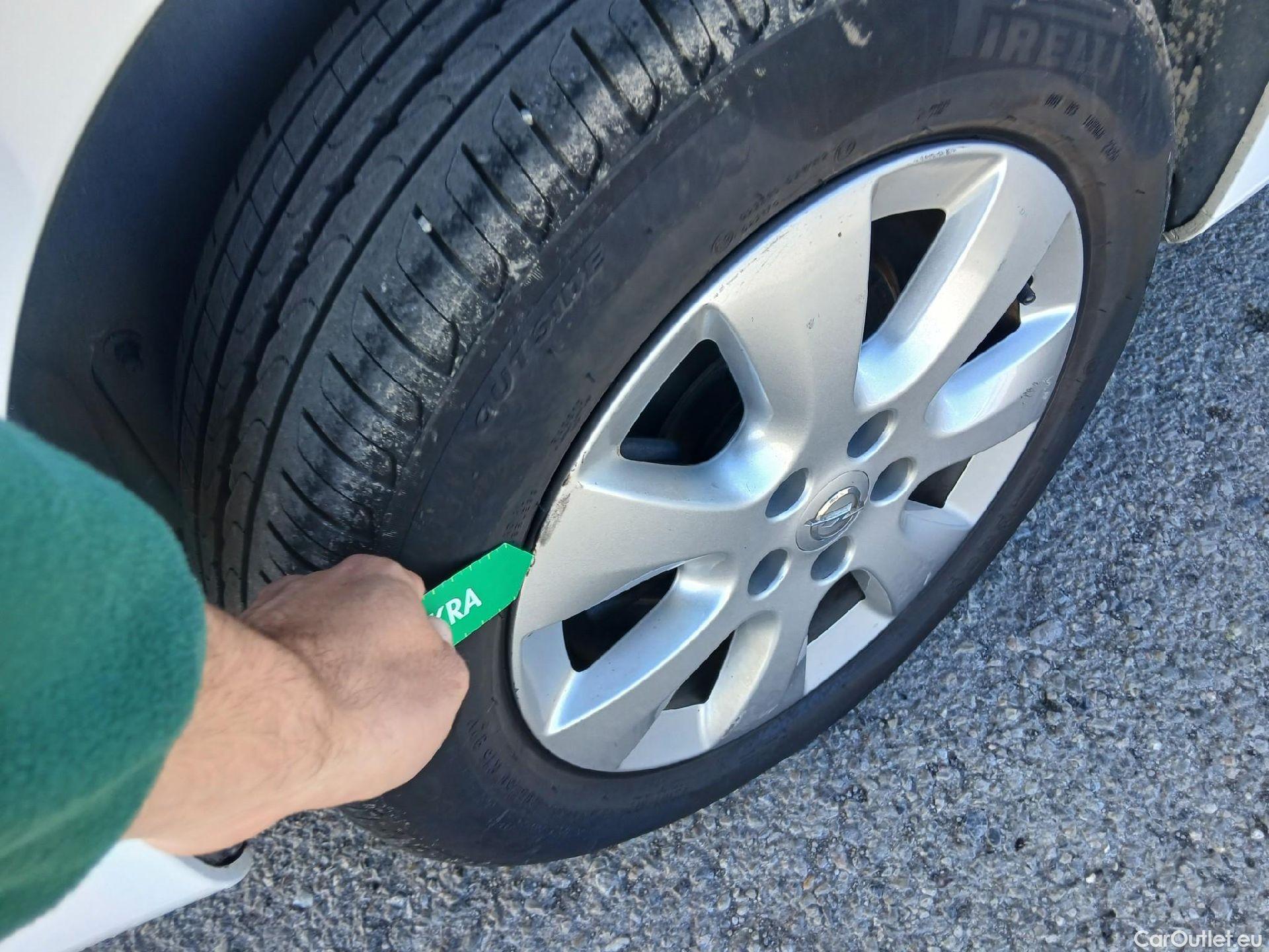  Opel  Combo OPEL  Life / 2018 / 5P / monovolumen compacto 1.5 TD 96kW (130CV) S/S Innovation L Aut #18