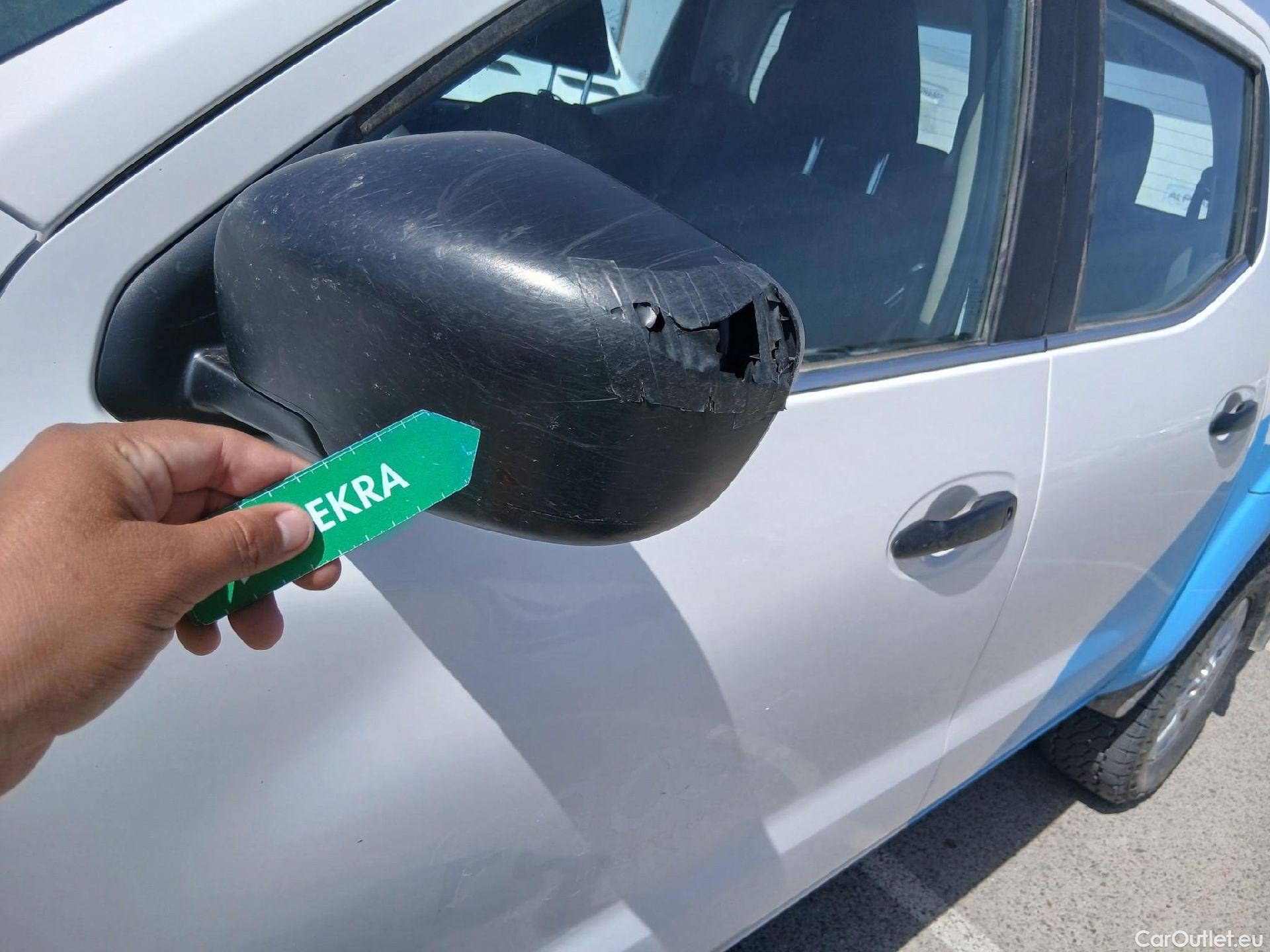  Nissan  Navara NISSAN  / 2015 / 4P / pickup Doble Cab. 2.3dCi 120kW(160CV) Acenta #29