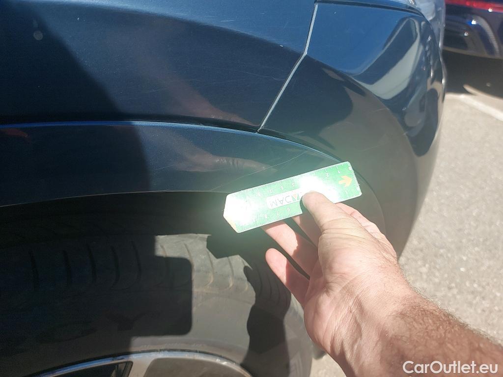  Volvo  XC90 VOLVO  todoterreno 2.0 B5 D AWD Momentum Pro Auto 240 CV  #23