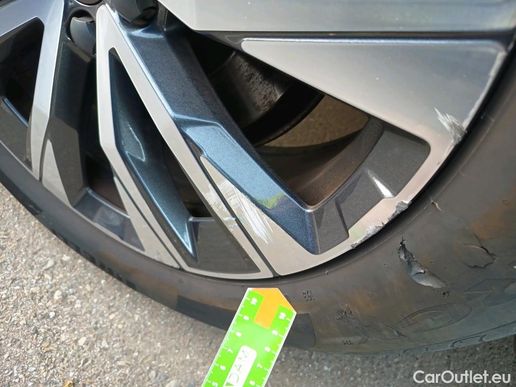  Volvo  XC60 VOLVO  / 2017 / 5P / todoterreno 2.0 T6 AWD Recharge Inscription Auto #14