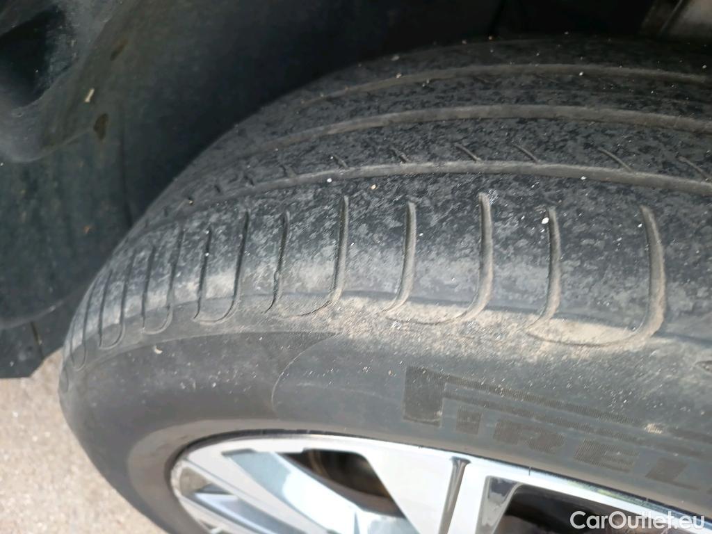  Volvo  XC60 VOLVO  / 2017 / 5P / todoterreno 2.0 T6 AWD Recharge Inscription Auto #5