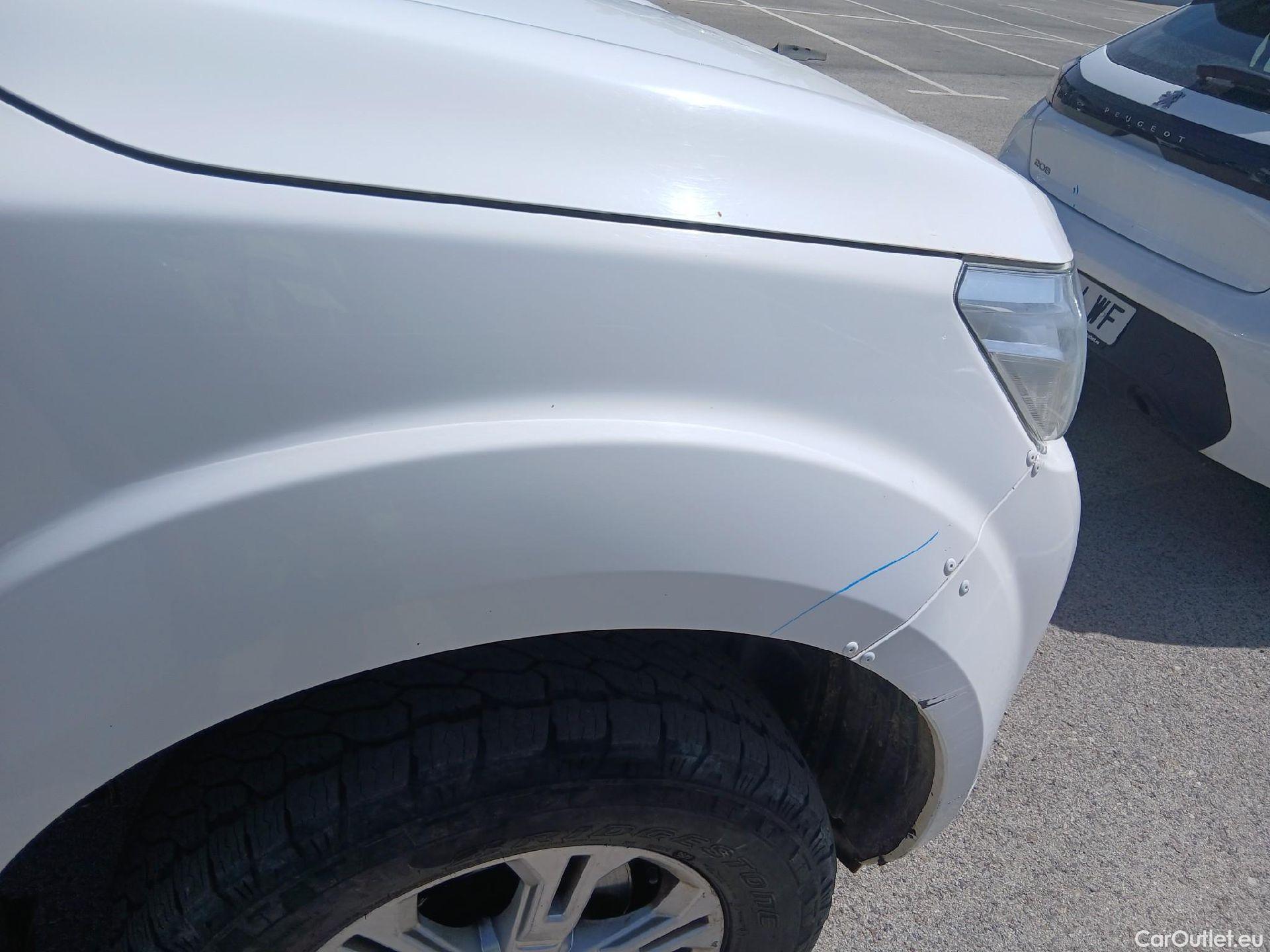  Nissan  Navara NISSAN  / 2015 / 4P / pickup Doble Cab. 2.3dCi 120kW(160CV) Acenta #53