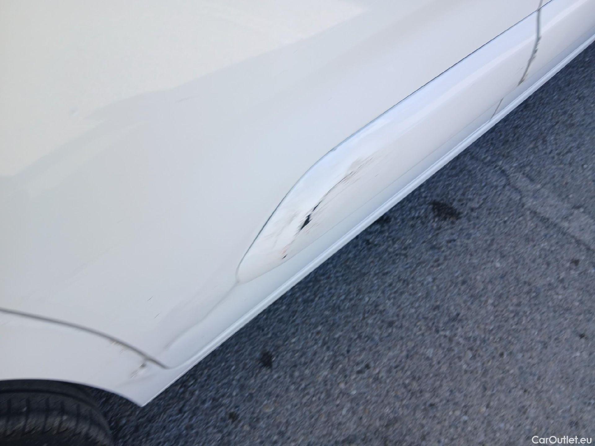  Opel  Combo OPEL  Life / 2018 / 5P / monovolumen compacto 1.5 TD 96kW (130CV) S/S Innovation L Aut #22