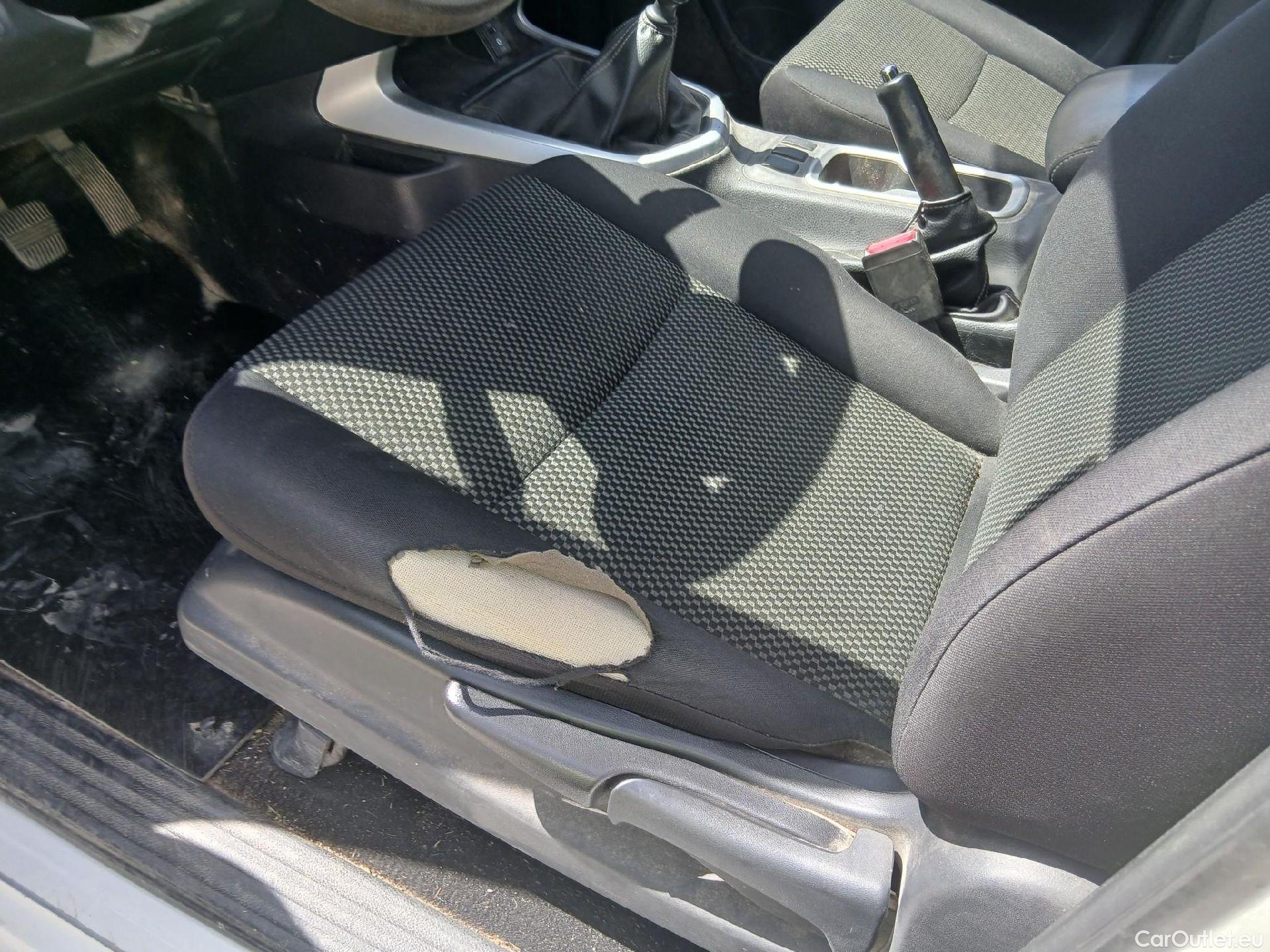  Nissan  Navara NISSAN  / 2015 / 4P / pickup Doble Cab. 2.3dCi 120kW(160CV) Acenta #10