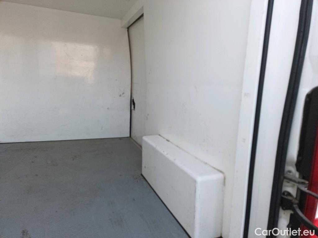  Citroen  Jumper CITROEN  / 2014 / 4P / furgón BlueHDi 103KW (140CV) Furgón 35L2H2 #PANELADO ISOTERMO# **SIN BATERIA** #41