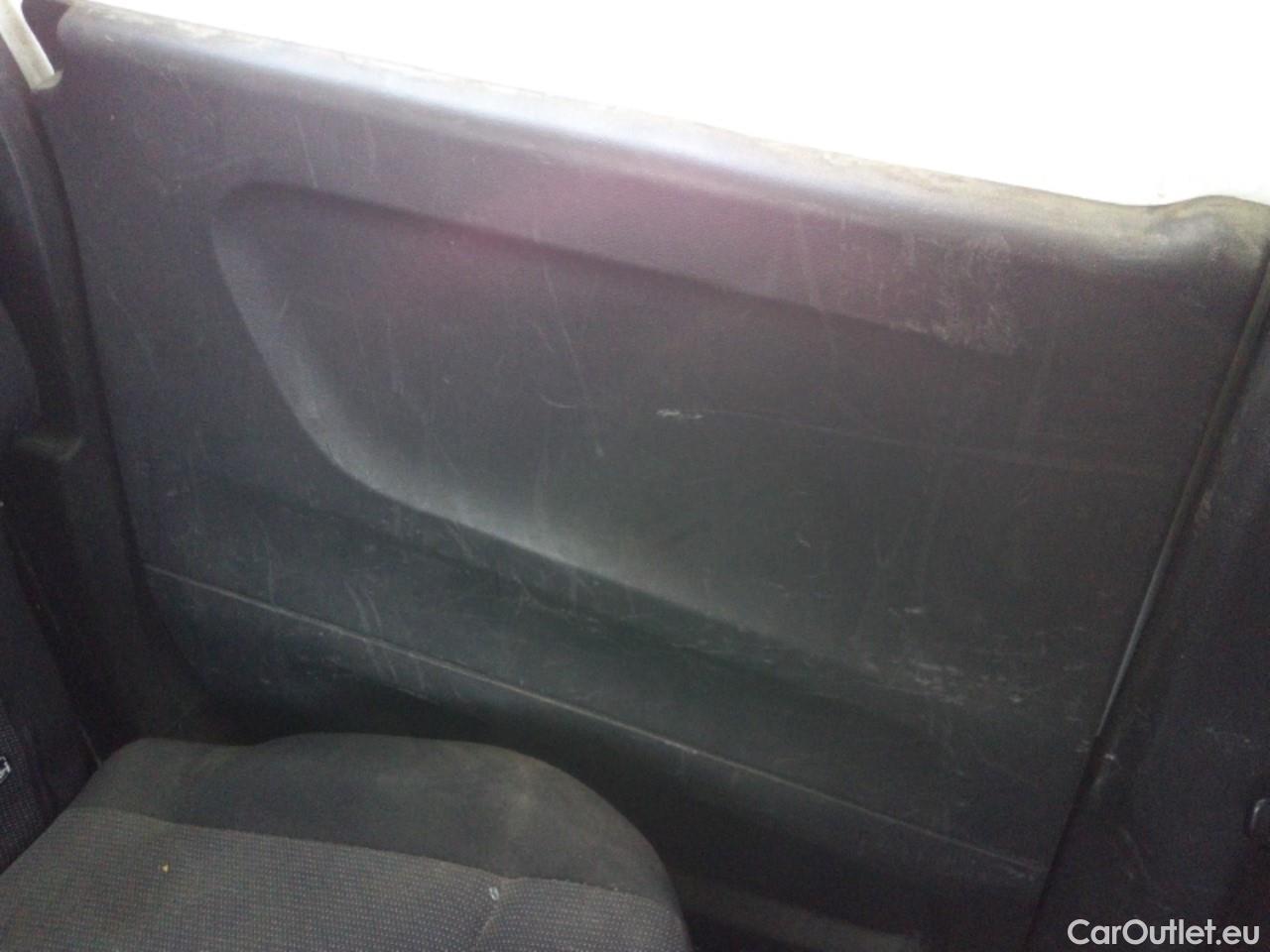  Toyota  Proace TOYOTA  CITY COMBI 1.5D 75kW (100CV) GX L1 #52