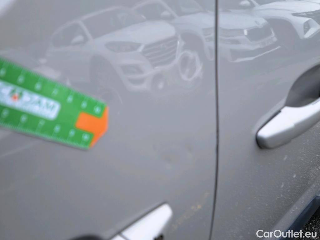  Peugeot  RIFTER PEUGEOT  / 2018 / 5P / monovolumen compacto Active Nav+ Standard BlueHDi 73kW #31