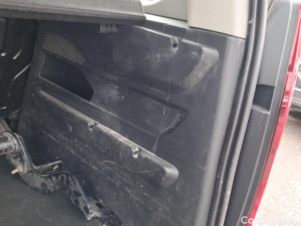  Peugeot  RIFTER PEUGEOT  / 2018 / 5P / monovolumen compacto Active Nav+ Standard BlueHDi 73kW #8