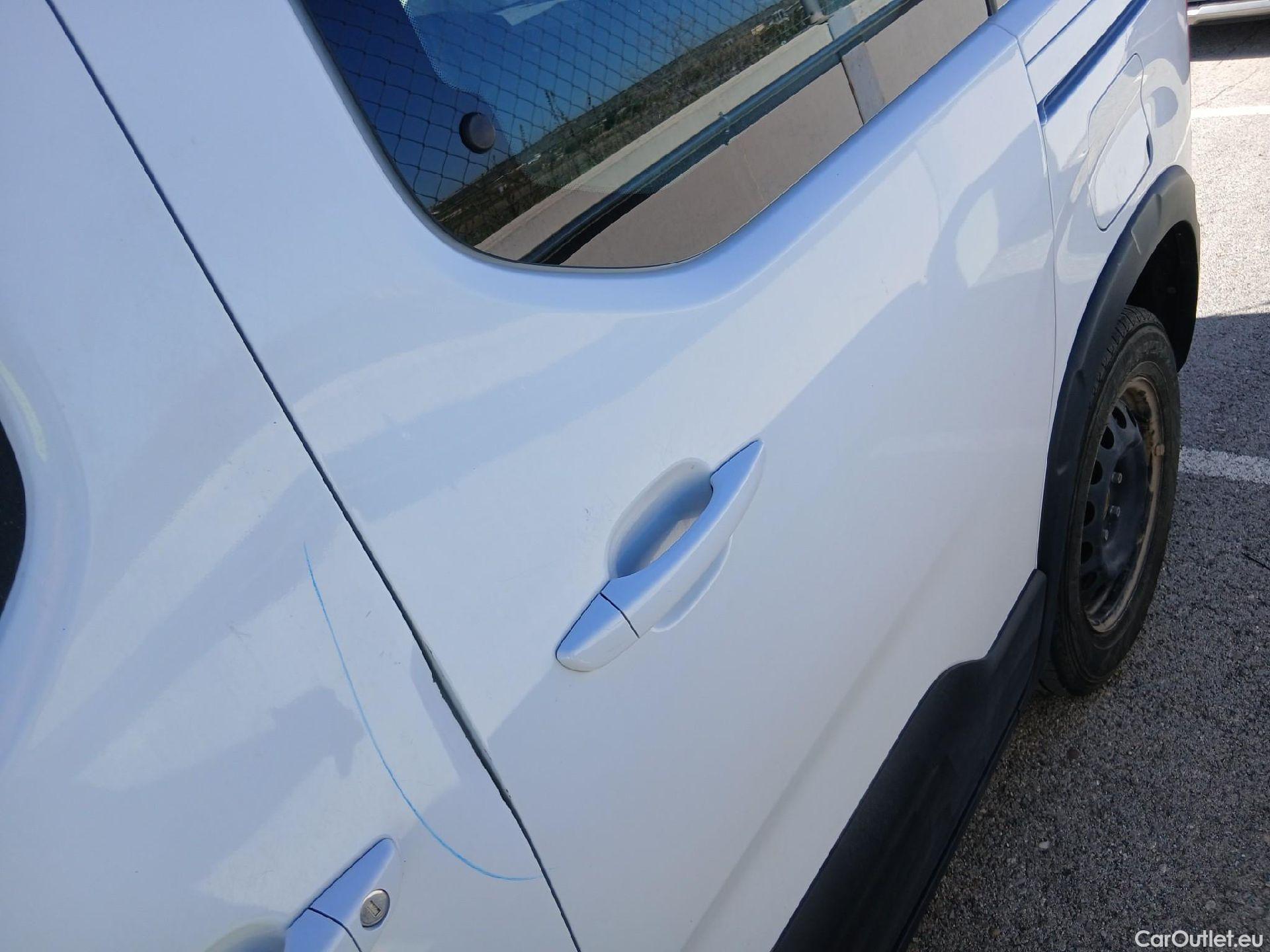  Peugeot  RIFTER PEUGEOT  / 2018 / 5P / monovolumen compacto Active Pack Standard BlueHDi 73kW #15