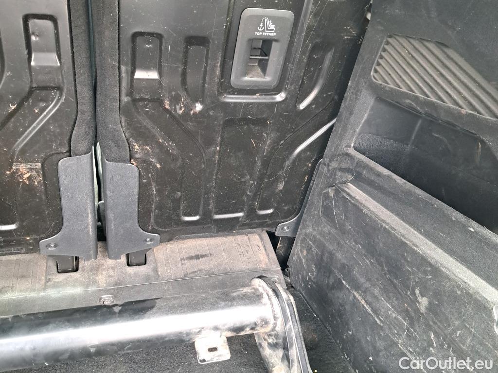  Peugeot  RIFTER PEUGEOT  / 2018 / 5P / monovolumen compacto Active Nav+ Standard BlueHDi 73kW #4