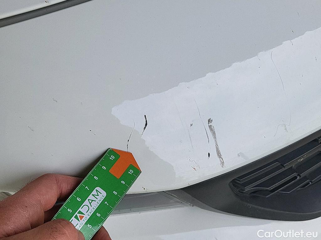  Peugeot  Partner PEUGEOT  / 2018 / 3P / furgón derivado de turismo Pro Standard 600kg BlueHDi 73kW #17