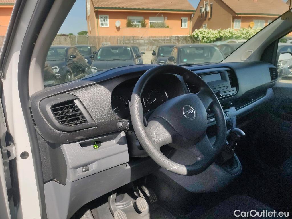  Opel  Vivaro OPEL  / 2019 / 4P / furgón 1.5 BlueHDi 74kW (100CV) M Std #31