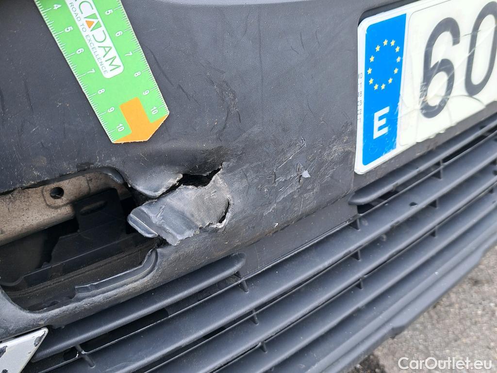  Peugeot  RIFTER PEUGEOT  / 2018 / 5P / monovolumen compacto Active Nav+ Standard BlueHDi 73kW #2