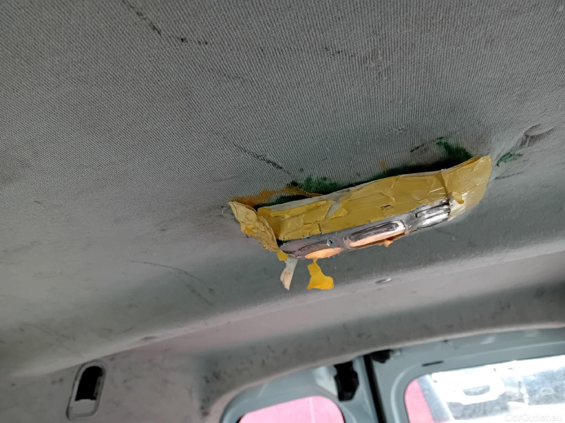  Toyota  Proace TOYOTA  CITY COMBI 1.5D 75kW (100CV) GX L1 #16