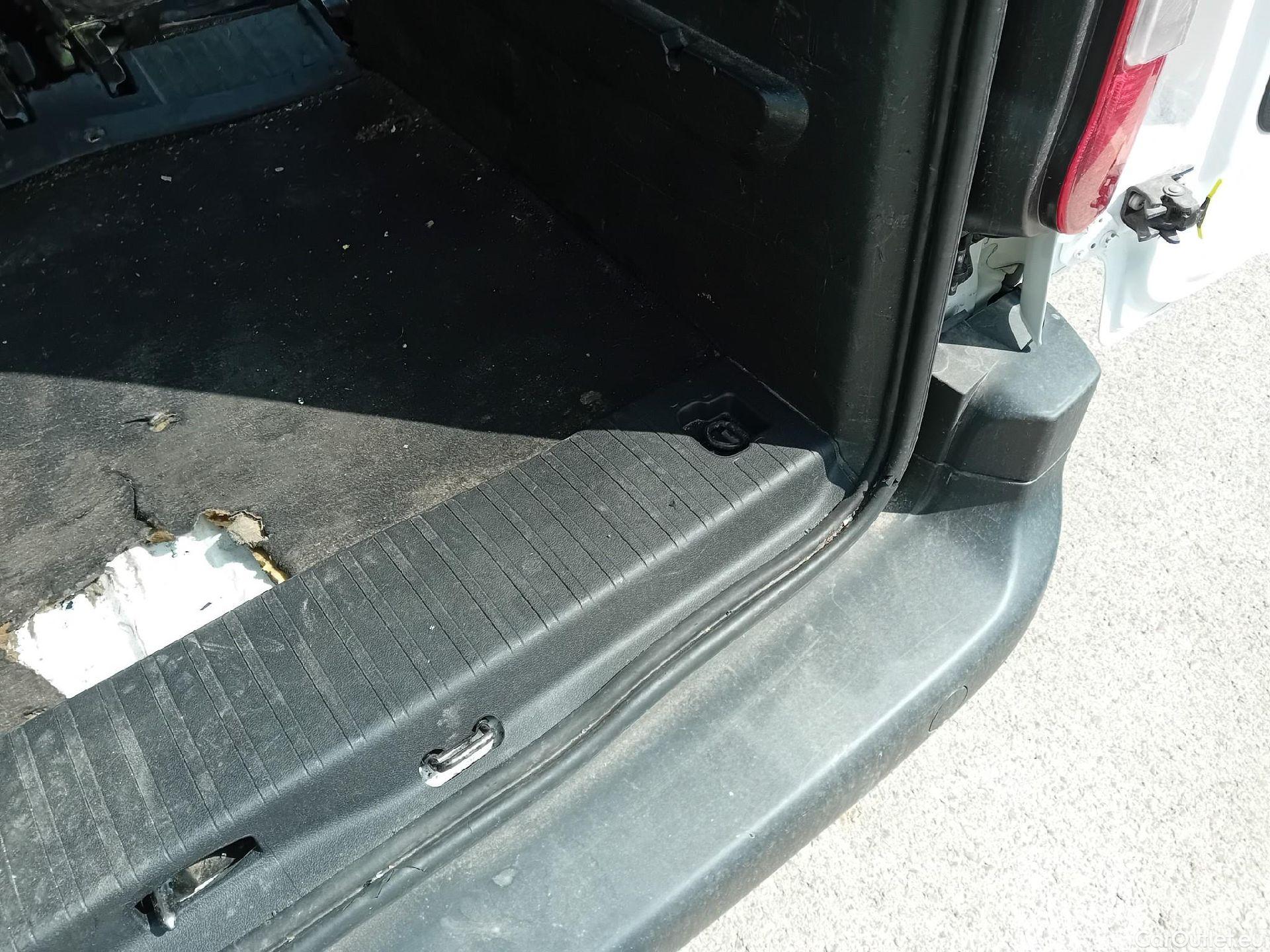  Toyota  Proace TOYOTA  CITY COMBI 1.5D 75kW (100CV) GX L1 #48