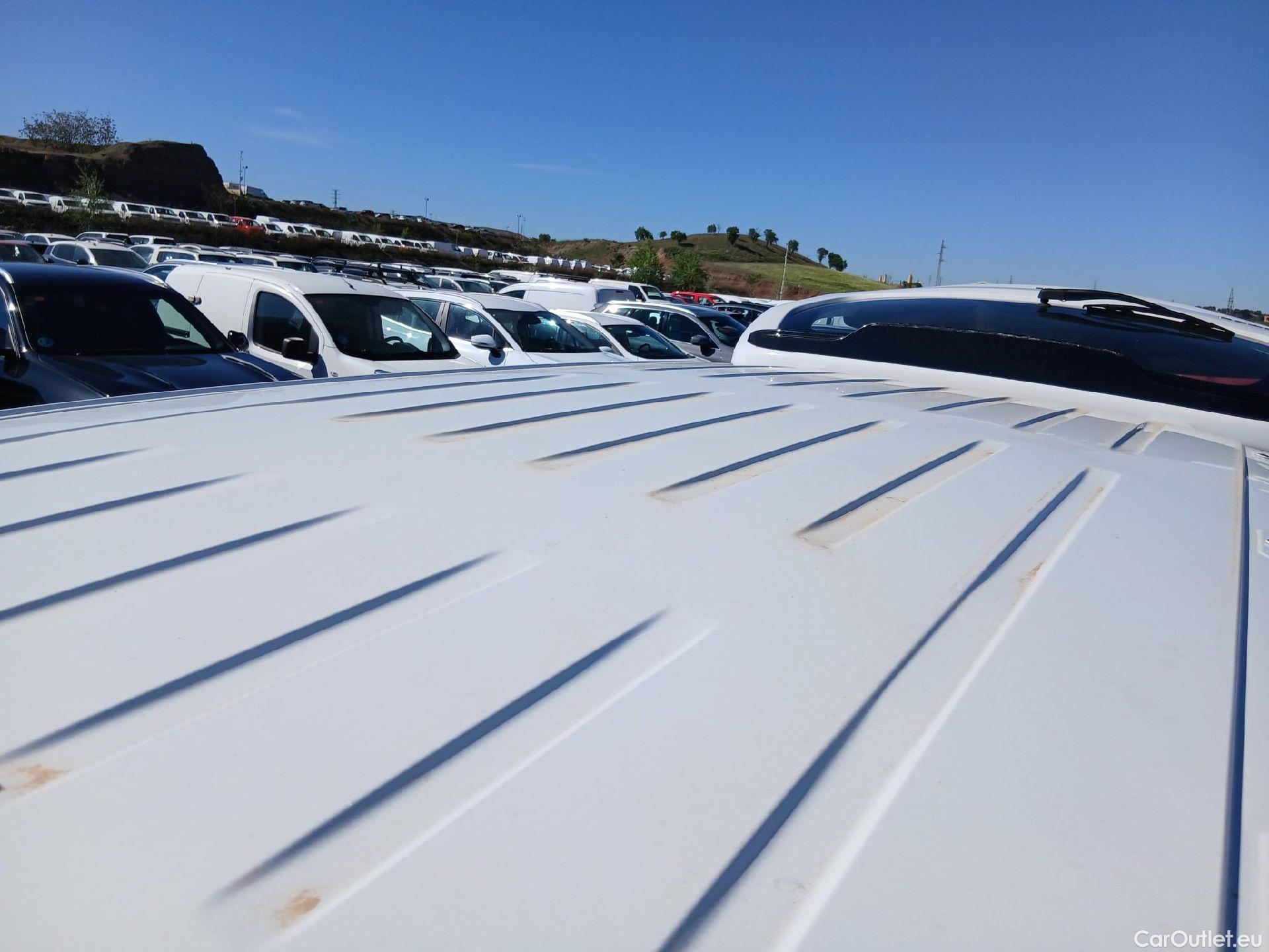  Peugeot  RIFTER PEUGEOT  / 2018 / 5P / monovolumen compacto Active Pack Standard BlueHDi 73kW #14