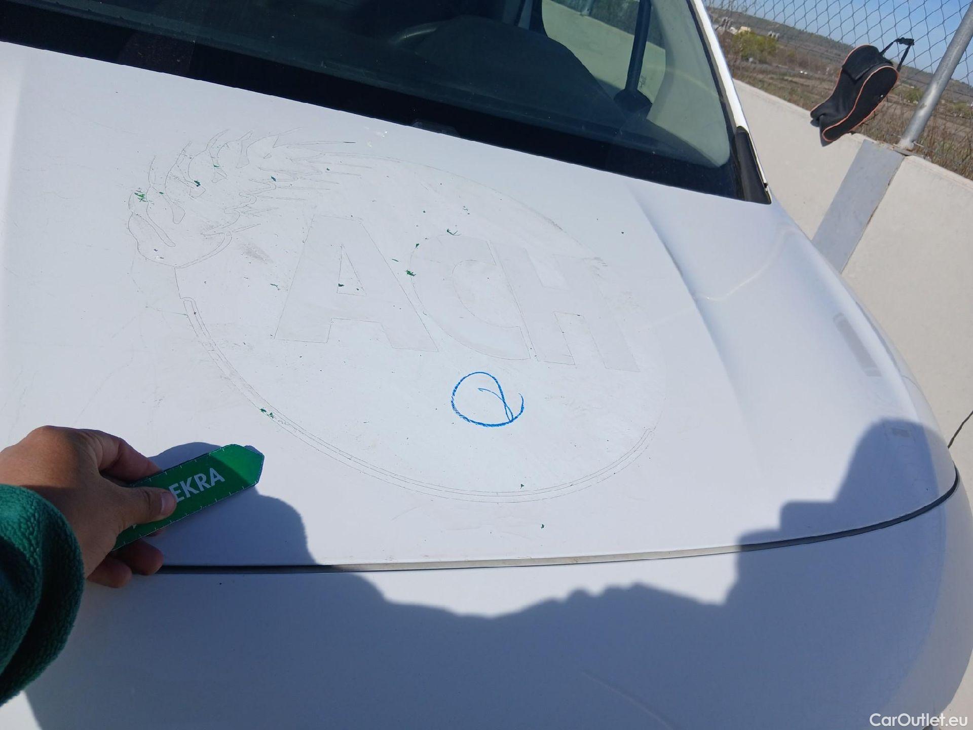  Peugeot  Partner PEUGEOT  / 2018 / 4P / furgón derivado de turismo Premium Standard 600kg BlueHDi 73kW (AC) #7