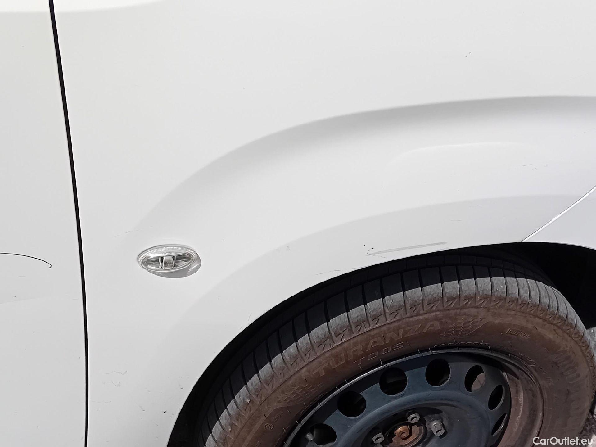  Toyota  Proace TOYOTA  CITY COMBI 1.5D 75kW (100CV) GX L1 #74