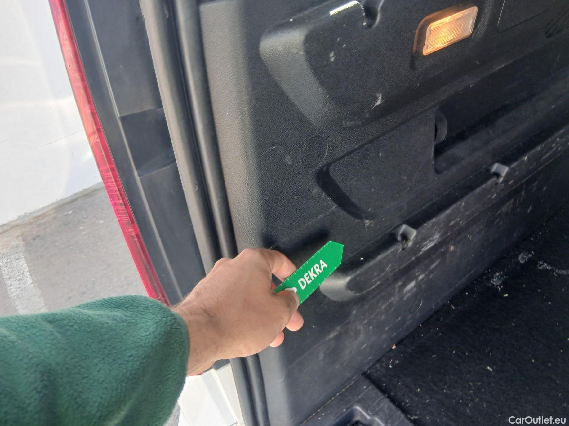  Opel  Combo OPEL  Life / 2018 / 5P / monovolumen compacto 1.5 TD 96kW (130CV) S/S Innovation L Aut #35