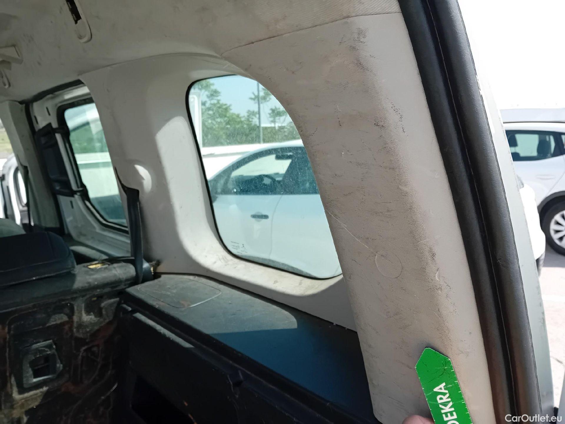  Toyota  Proace TOYOTA  CITY COMBI 1.5D 75kW (100CV) GX L1 #47