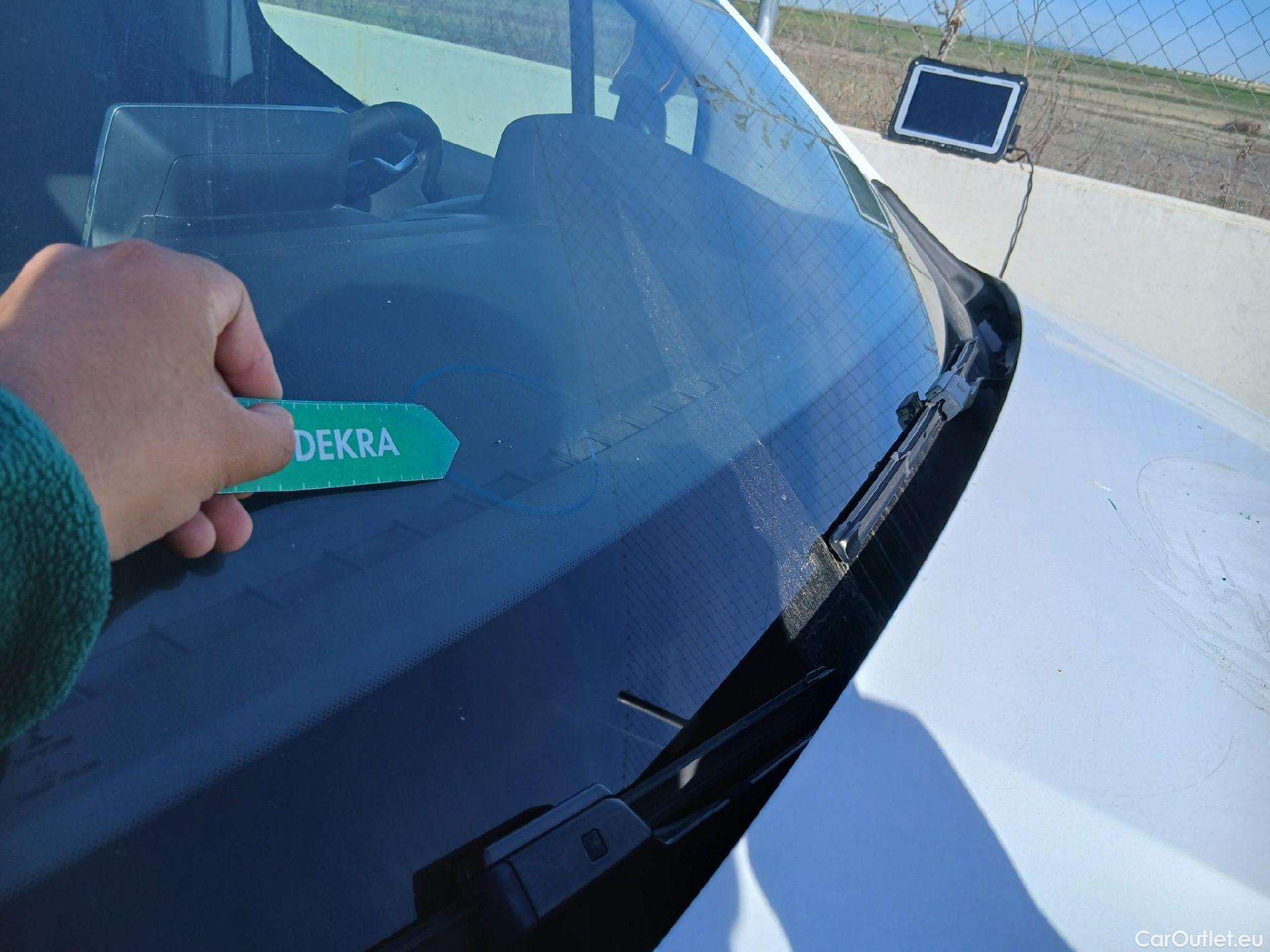  Peugeot  Partner PEUGEOT  / 2018 / 4P / furgón derivado de turismo Premium Standard 600kg BlueHDi 73kW (AC) #10